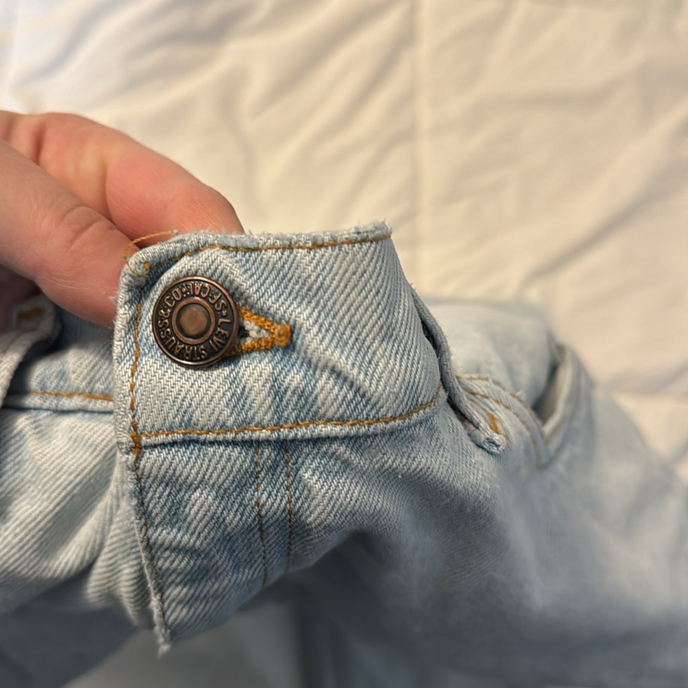Vintage 90’s 🇺🇸Made in USA Light Wash Levi’s - Picture 7 of 9